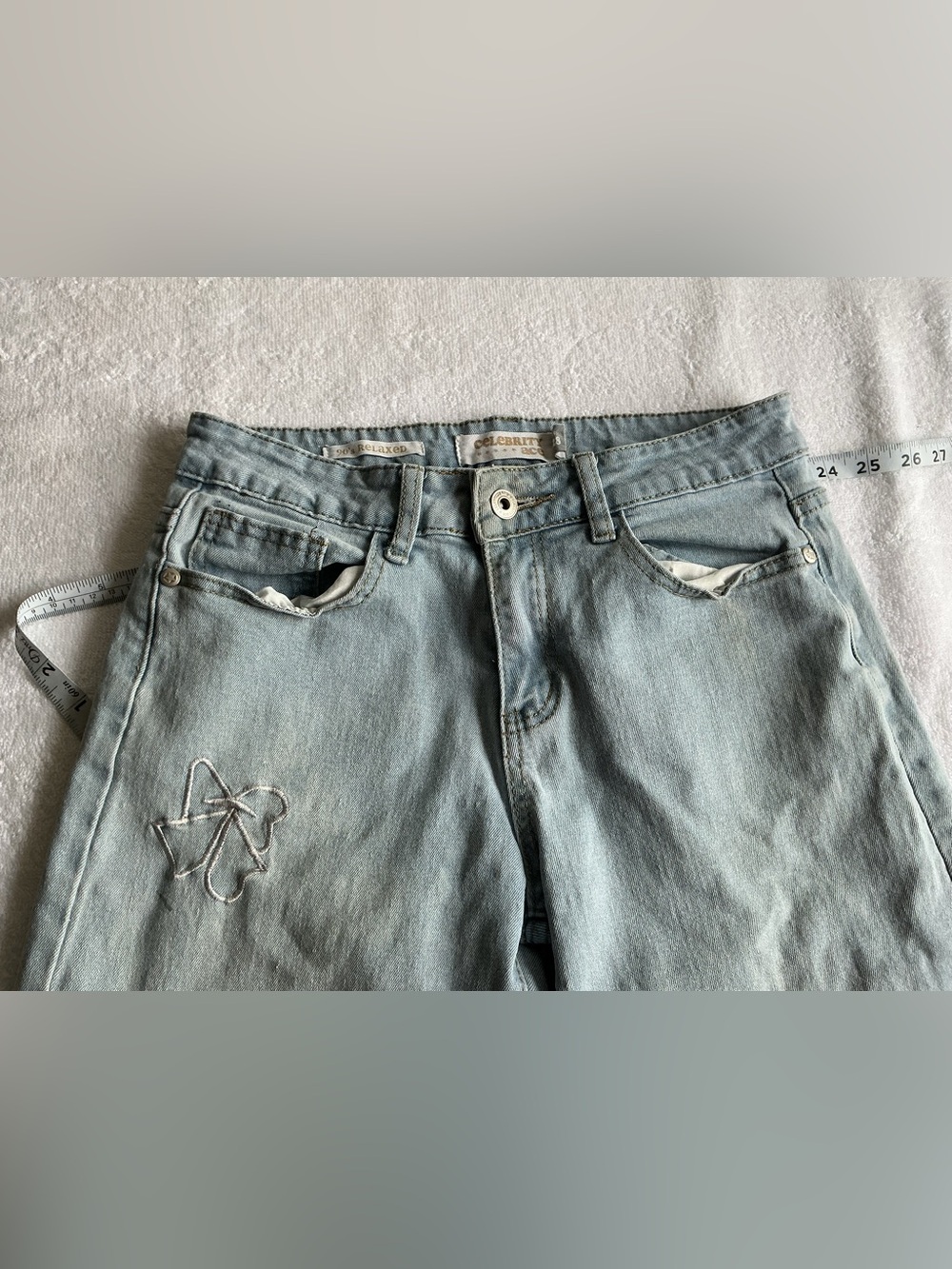 Light Blue Women's Straight-Leg Jeans with Subtle Embroidered Details r - Picture 11 of 14